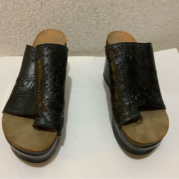 Obot Leather black  Wedge Sandals size 7 M - Picture 2 of 9